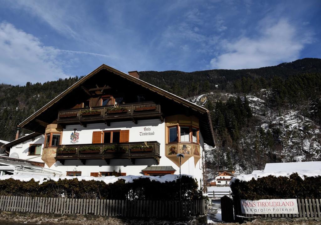 Haus Tirolerland Hotel Oetz Buitenkant foto